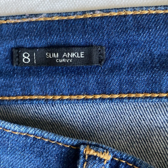 Talbots size 8, slim ankle, curvy, fit, flawless, five pocket jean - Picture 2 of 5